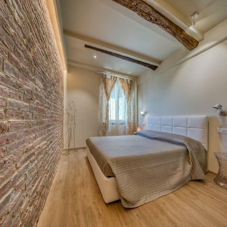 Ferienwohnung L'Indipendenza, La Casa Dei Viaggiatori Siena Exterior foto